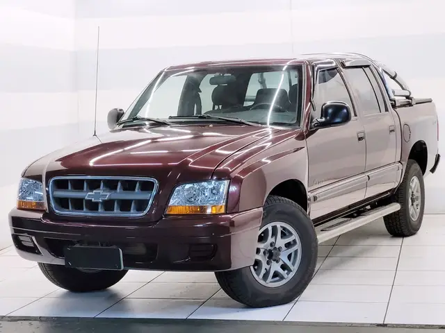 Carro Chevrolet S10 Cabine Dupla 2003 S10 4x4 2.8 (nova série) (Cab Dupla)