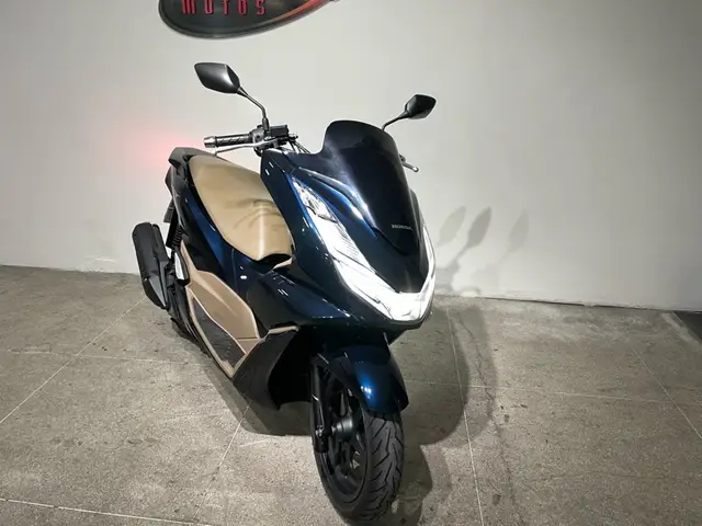 Moto Honda PCX 160 2025 DLX ABS