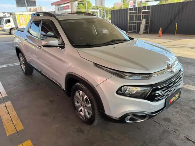 Carro Fiat Toro 2017 Freedom Open Edition 1.8 AT6 4x2 (Flex)