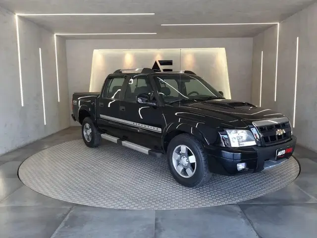 Carro Chevrolet S10 Cabine Dupla 2011 S10 Executive 4x2 2.8 Turbo Electronic (Cab Dupla)