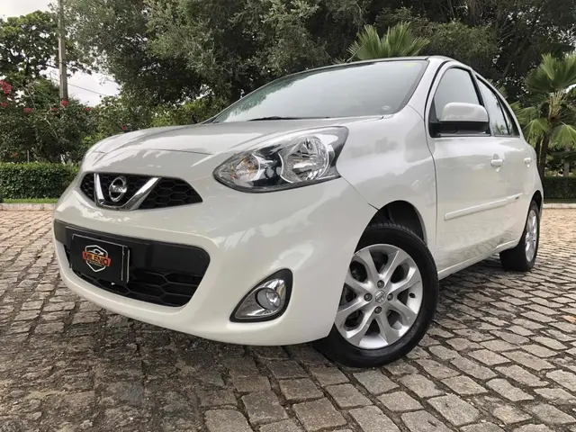 Carro Nissan March 2016 1.0 12V SV (Flex)