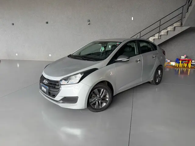 Carro Hyundai HB20S 2019 1.0 Comfort Plus (Flex)