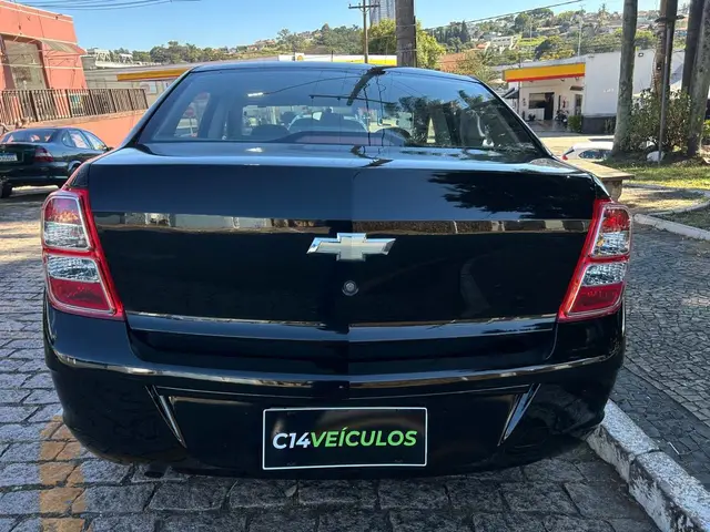 Carro Chevrolet Cobalt 2013 LS 1.4 8V (Flex)