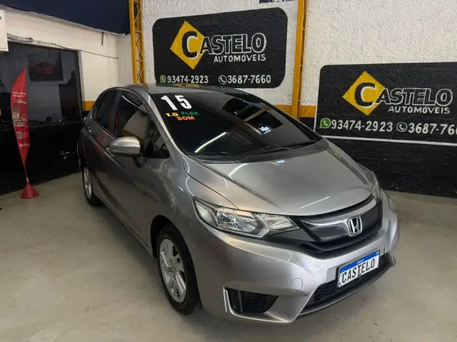 Carro Honda Fit 2015 1.5 16v LX (Flex)