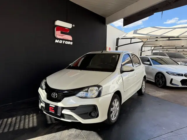 Carro Toyota Etios 2020 X Plus 1.5 (Flex)