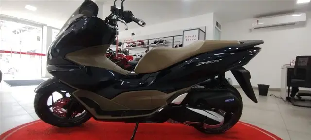 Moto Honda PCX 160 2025 DLX ABS