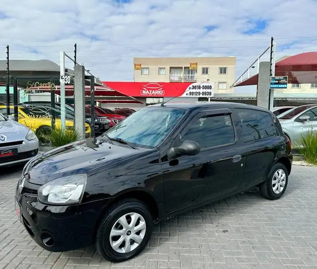 Carro Renault Clio 2013 Authentique 1.0 16V (Flex) 2p