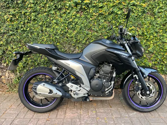Moto Yamaha YS 250 Fazer 2023 ABS