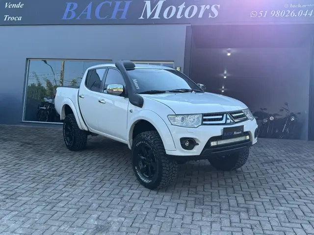 Carro Mitsubishi L200 Triton Sport 2011 L 200 Triton HPE 4x4 3.2 (aut) (cab. dupla)