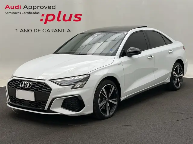 Carro Audi A3 2024 2.0 Sed.Perf. Black TFSI S-tr. (Hib.)