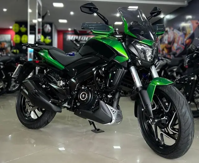 Moto Bajaj Dominar 400 2024 DOMINAR 400