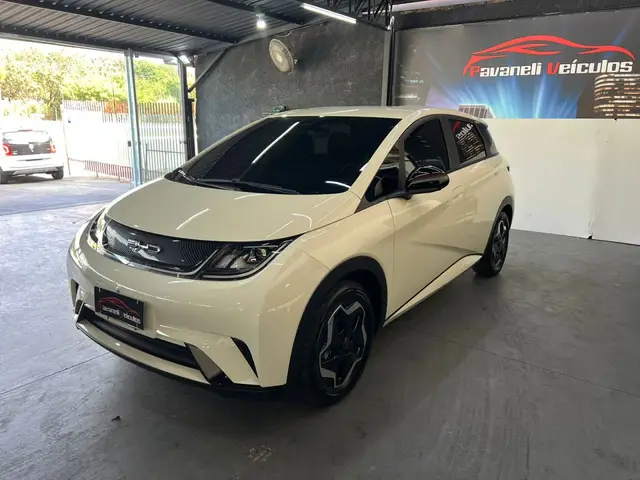 Carro BYD Dolphin 2024 Plus (Elétrico)