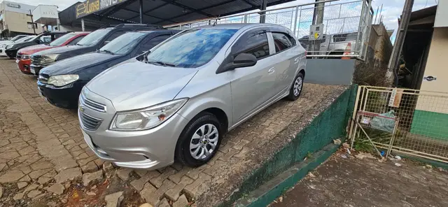 Carro Chevrolet Onix 2015 1.0 LT SPE/4