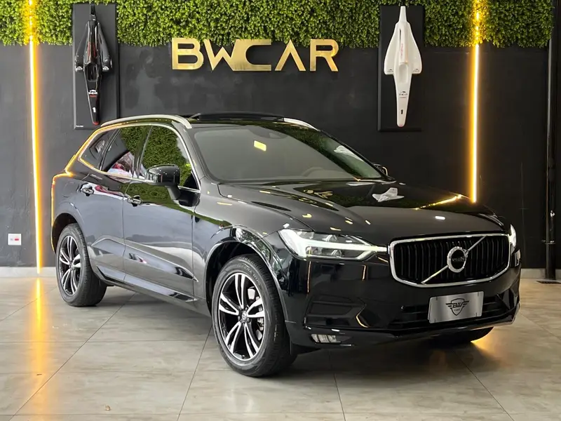 Volvo XC60 2.0 T5 Momentum AWD