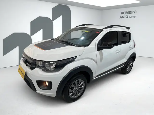 Carro Fiat Mobi 2025 Trekking 1.0