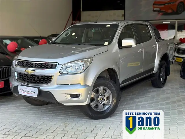 Carro Chevrolet S10 Cabine Dupla 2016 S10 2.4 Advantage (Cabine Dupla)