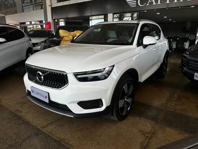 Carro Volvo XC40 2019 2.0 T5 Momentum AWD
