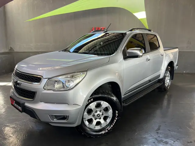 Carro Chevrolet S10 Cabine Dupla 2015 S10 2.8 CTDi 4x2 LTZ (Cab Dupla) (Aut)