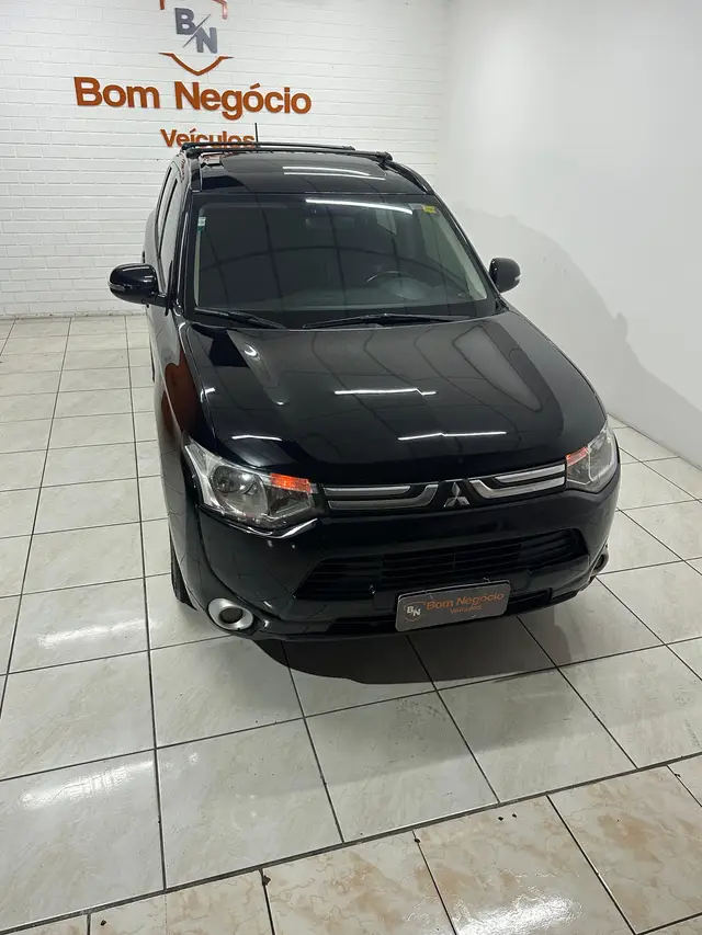 Carro Mitsubishi Outlander 2015 2.0 16V CVT