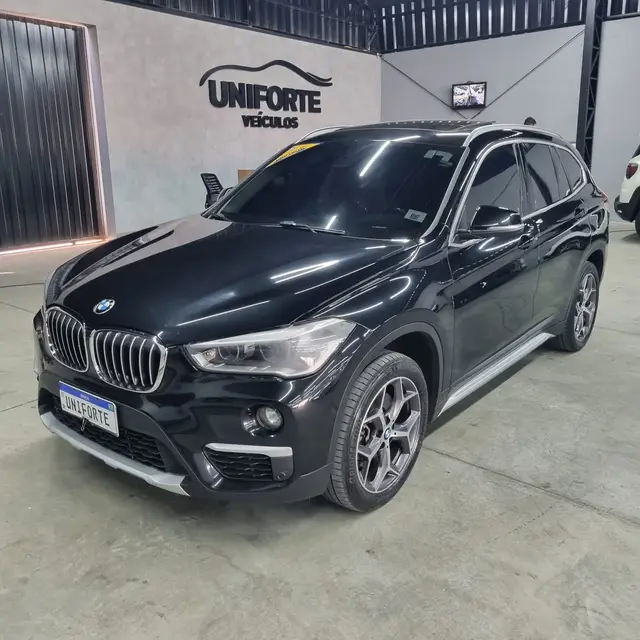 Carro BMW X1 2019 2.0 sDrive20i X-Line ActiveFlex
