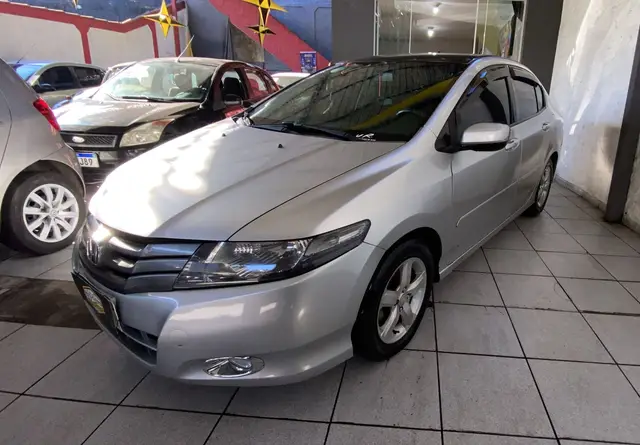 Carro Honda City 2010 LX 1.5 16V (flex)