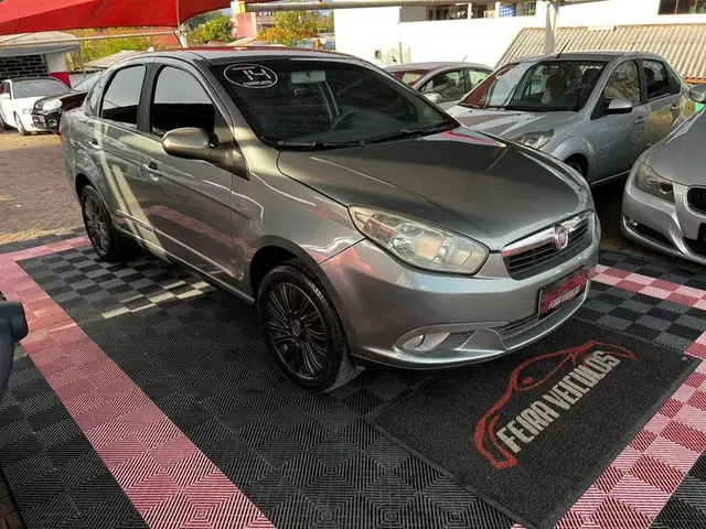 Carro Fiat Grand Siena 2014 Essence Duologic