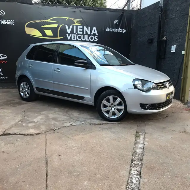Carro Volkswagen Polo 2013 Hatch. Sportline 1.6 8V (Flex)