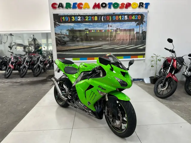 Moto Kawasaki ZX 10R 2006 998 cc