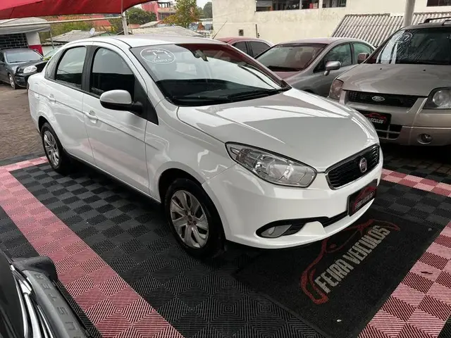 Carro Fiat Grand Siena 2019 Evo Attractive 1.4 8V (Flex)