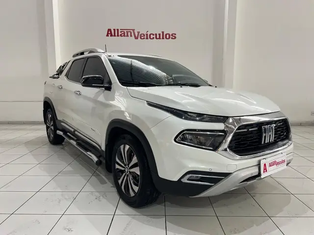 Carro Fiat Toro 2025 Volcano 2.0