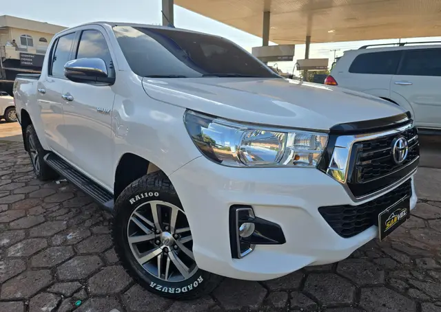Carro Toyota Hilux Cabine Dupla 2020 Hilux 2.8 TDI SRV CD 4x4 (Aut)