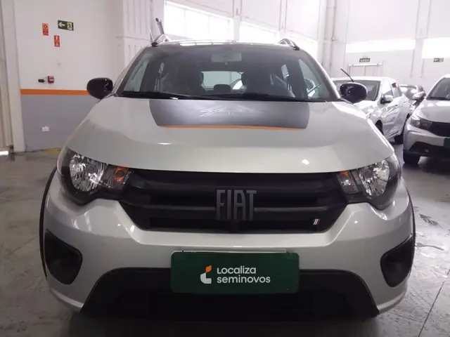 Carro Fiat Mobi 2024 Trekking 1.0
