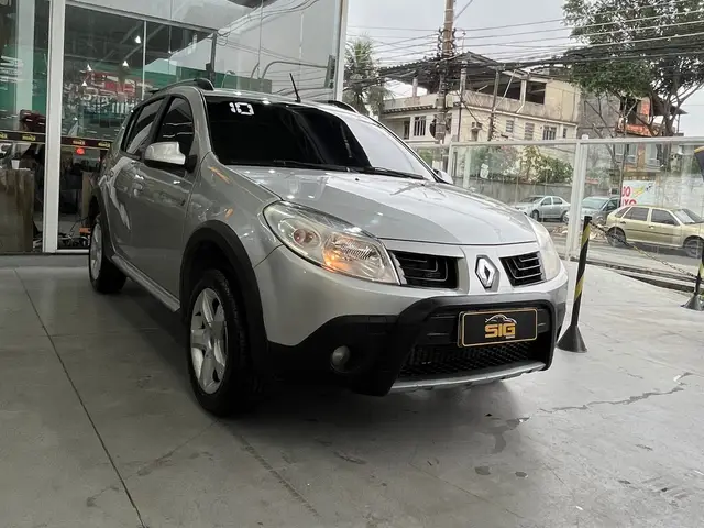 Carro Renault Sandero Stepway 2010 1.6 16V (Flex)