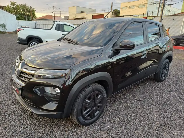 Carro Renault Kwid 2023 Intense 1.0 12v SCe (Flex)