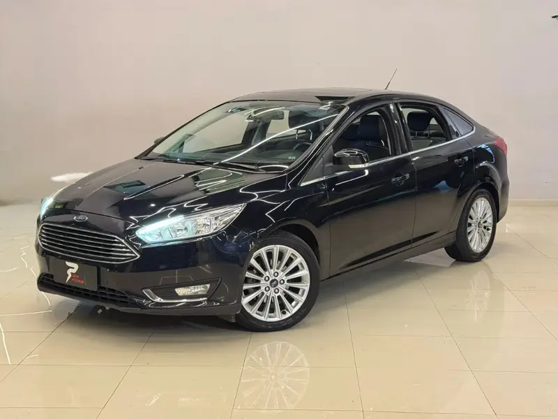 Ford Focus Hatch Titanium Plus 2.0 PowerShift