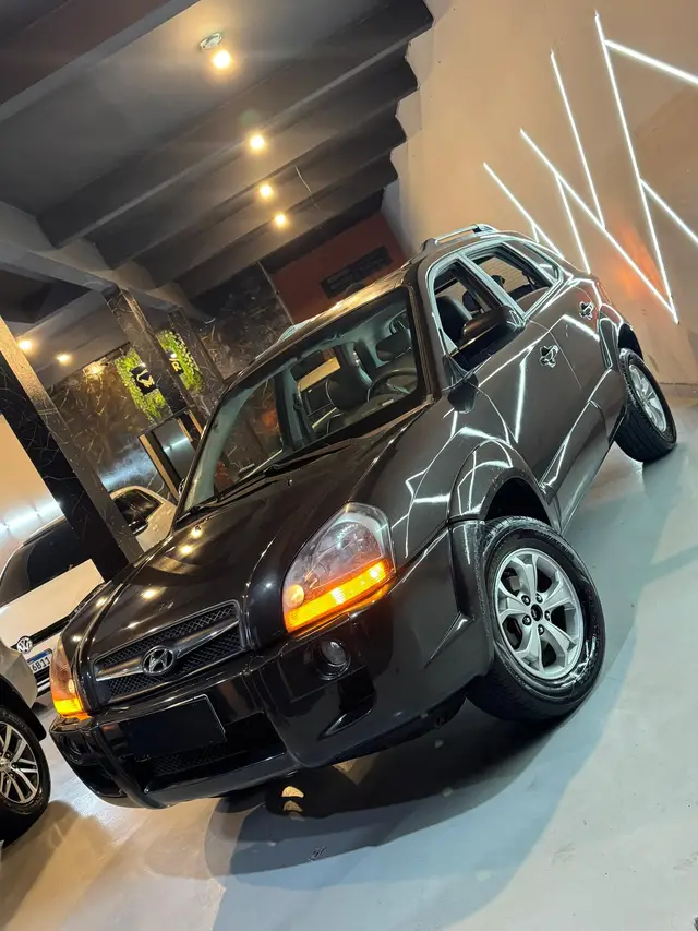 Carro Hyundai Tucson 2011 GL 2.0 16V