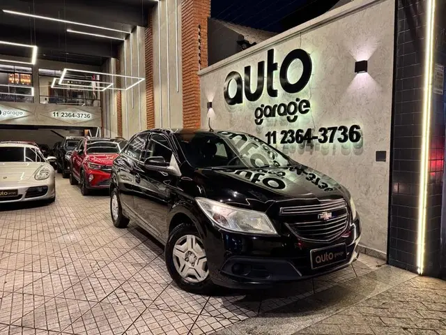 Carro Chevrolet Onix 2014 1.0 LT SPE/4