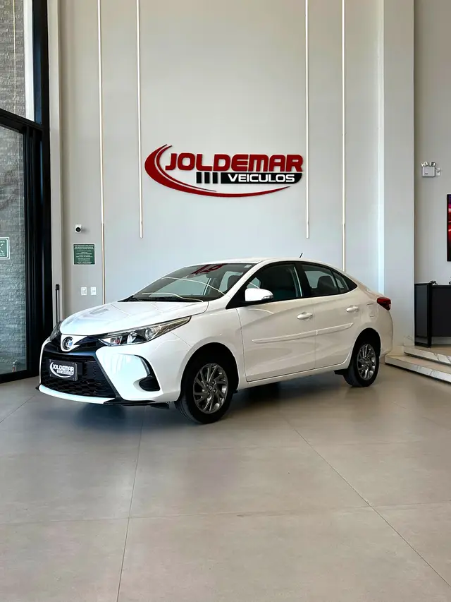 Carro Toyota Yaris 2023 XS 1.5 (Flex) (Aut)