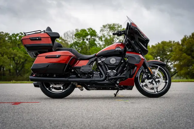 Moto Harley-Davidson Street Glide 2025 Ultra
