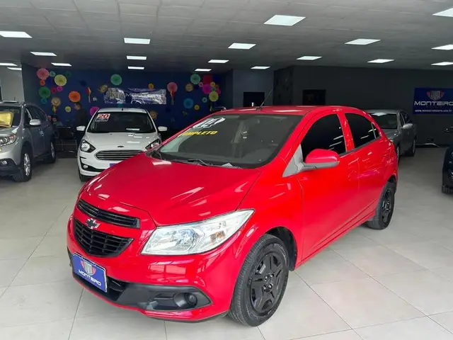 Carro Chevrolet Onix 2014 1.0 LT SPE/4