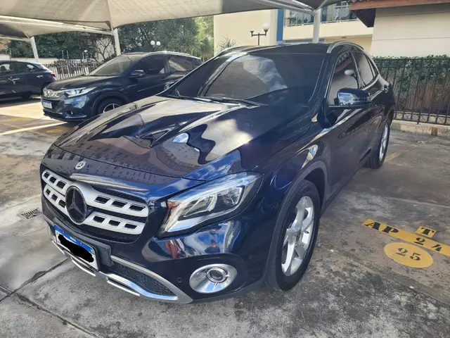 Carro Mercedes-Benz GLA 200 2018 GLA 200 1.6 Enduro