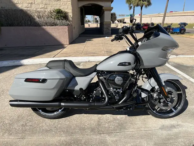 Moto Harley-Davidson Road Glide 2025 Road Glide