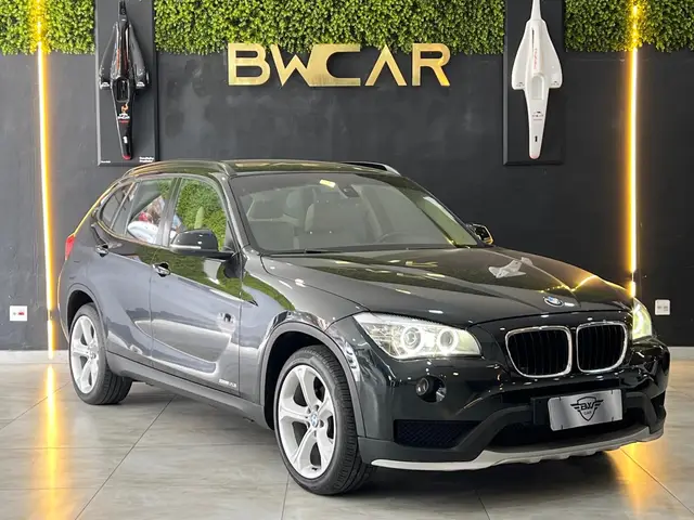Carro BMW X1 2015 2.0 sDrive20i Activeflex