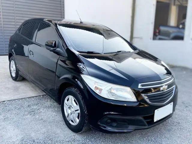 Carro Chevrolet Onix 2014 1.0 LT SPE/4