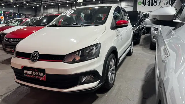 Carro Volkswagen Fox 2016 1.6 16v MSI Pepper (Flex)