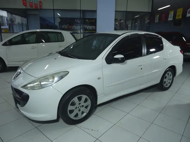 Carro Peugeot 207 Sedan 2009 207 Passion XR 1.4 8V (flex)