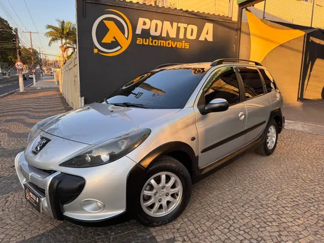 Carro Peugeot 207 SW Escapade 2012 1.6 16V (flex)