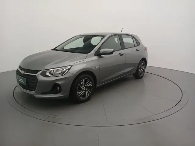 Carro Chevrolet Onix Plus 2025 LT 1.0