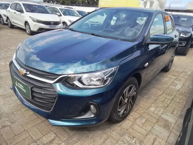 Carro Chevrolet Onix Plus 2025 LT 1.0