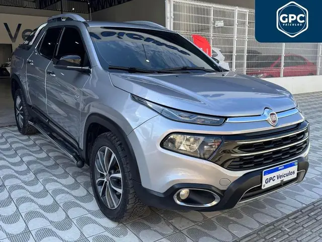 Carro Fiat Toro 2021 2.0 TDI Volcano Auto 4WD